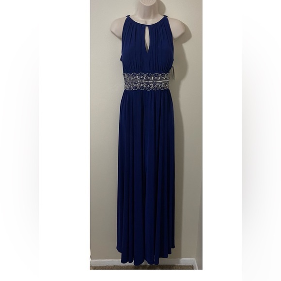R & M Richard Maxi Dress Long Sleeveless Long Gown With Beaded Waist.Sz 10.NWT - Picture 9 of 16